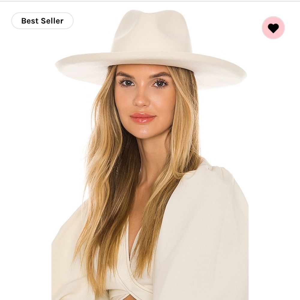 Melodic white lack of color hat